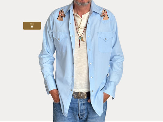 Size M. Authentic 70s Ely embroidered Western Shirt
