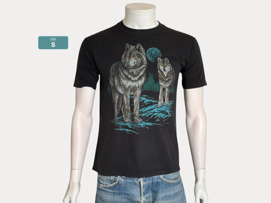 Authentic vintage 90s wolf t-shirt featuring a bold full moon nature scene. Small