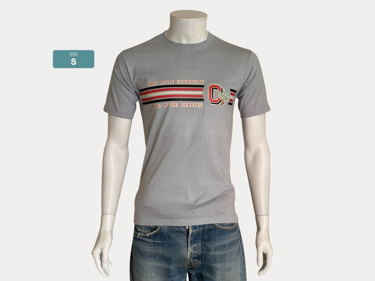 Vintage 80s Single Stitch Ohio State University tee – bold Buckeyes pride with classic athletic stripes. Small-AJ357 Studio