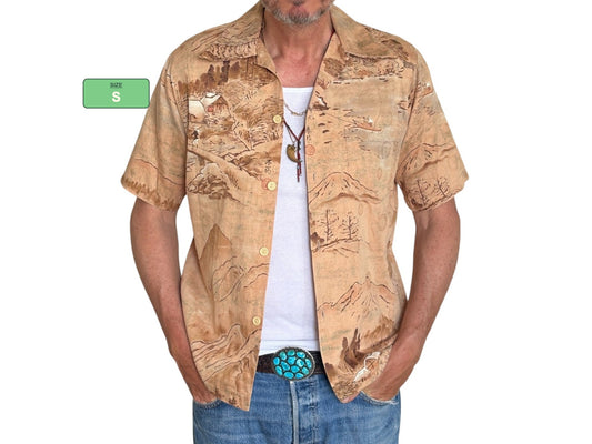 Small. Vintage 70s Hawaiian satin cotton shirt