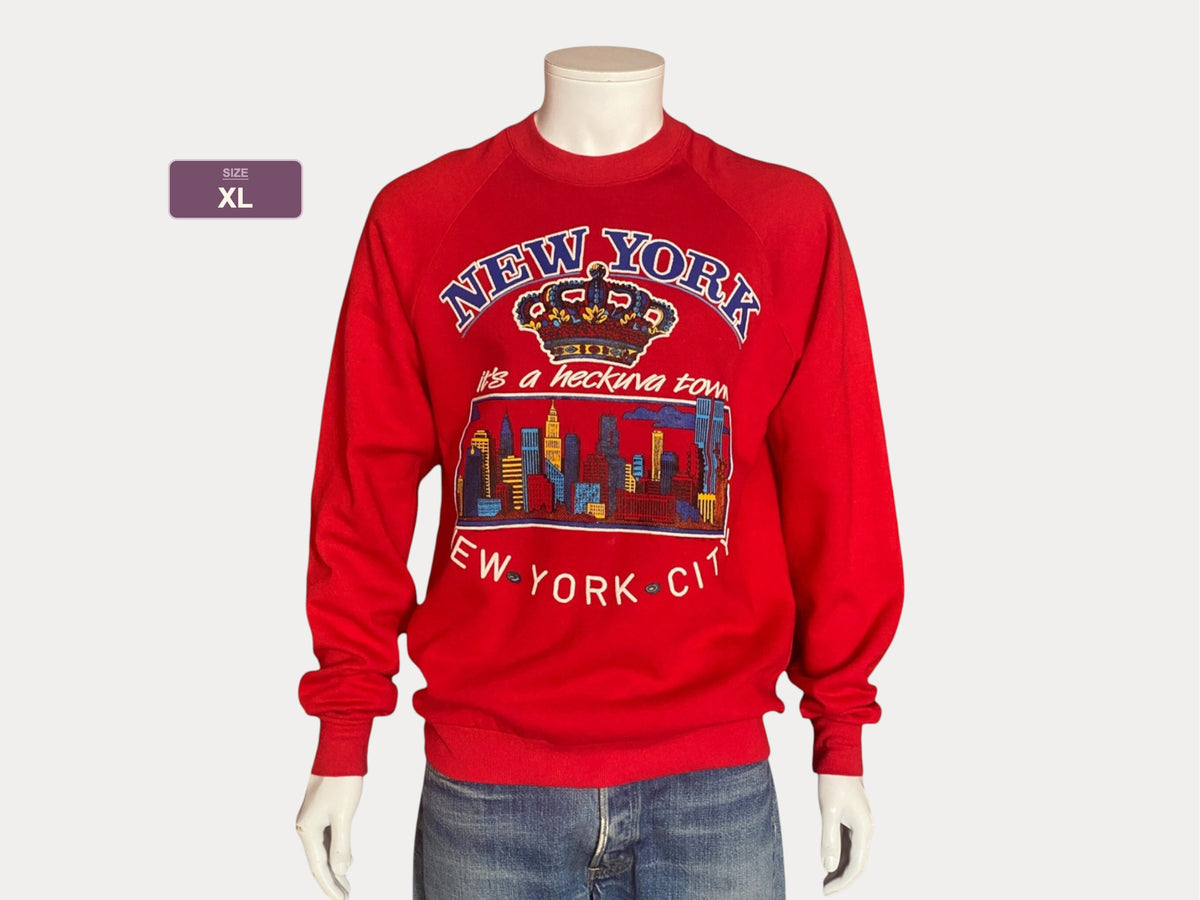 Size XL. New York 80s vintage sweatshirt   made by Jerzees