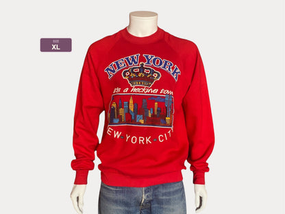 Size XL. New York 80s vintage sweatshirt   made by Jerzees