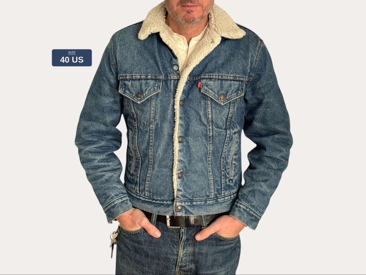 Size 40US / 50EU. 4 pockets 80s Vintage Levis fleece Jacket Made in USA.-AJ357 Studio