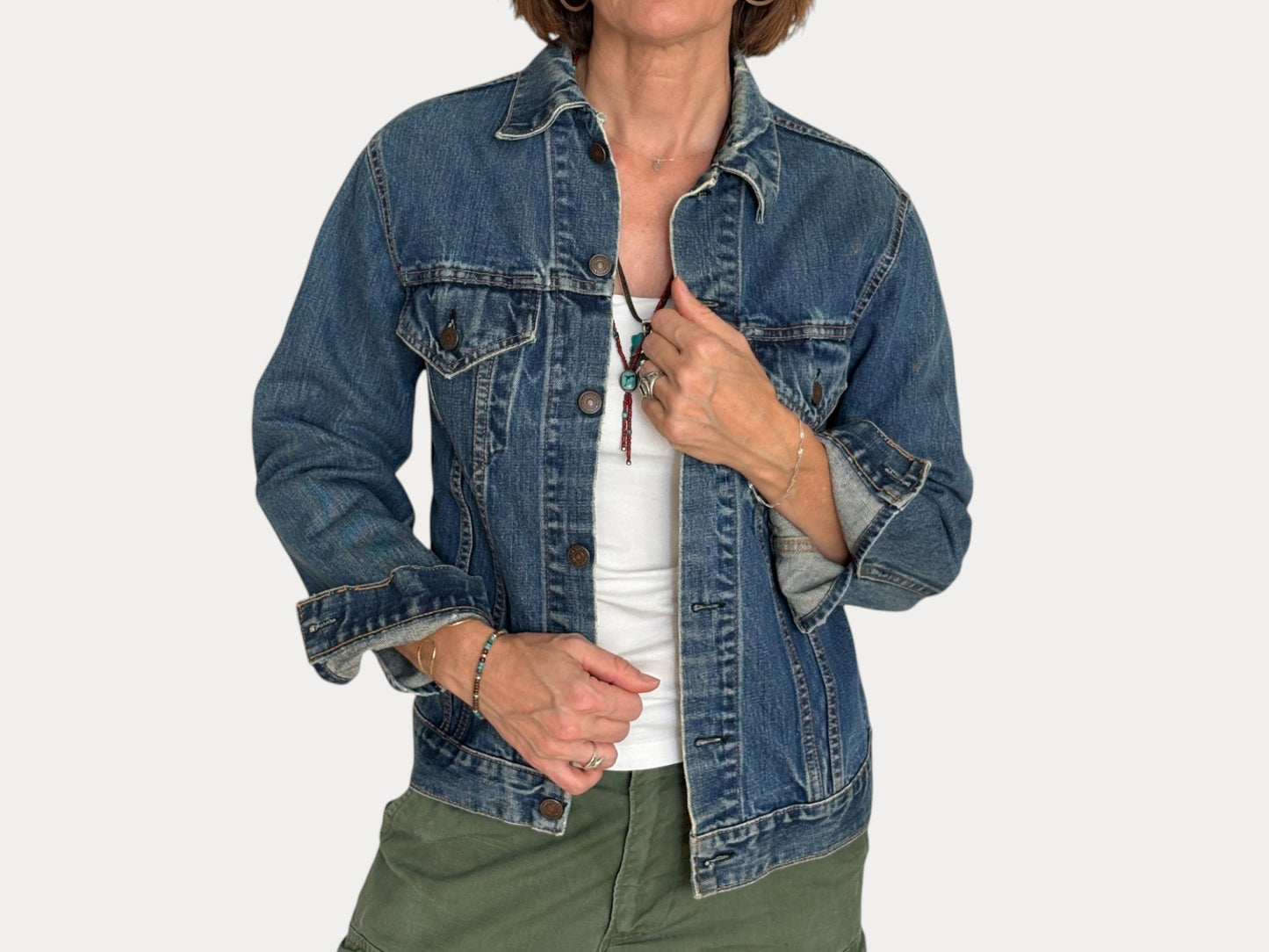 Size 36US / 46EU . Vintage Early 70s 2 pocket Levi’s Denim Jacket 70505 – Single Stitch, Made in USA-AJ357 Studio-AJ357 Studio