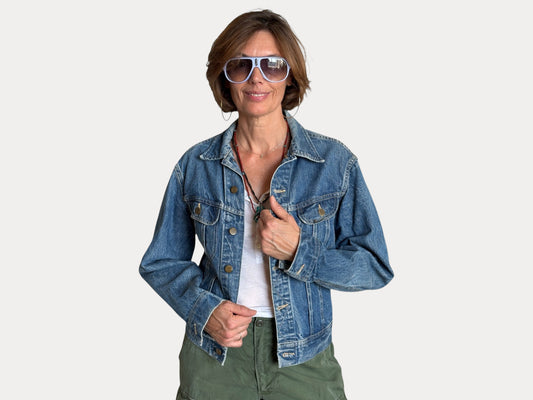Size: 36US / 46EU Vintage 70s Lee Union Made Denim Shirt – 2 Pockets – Made in USA-AJ357 Studio-AJ357 Studio
