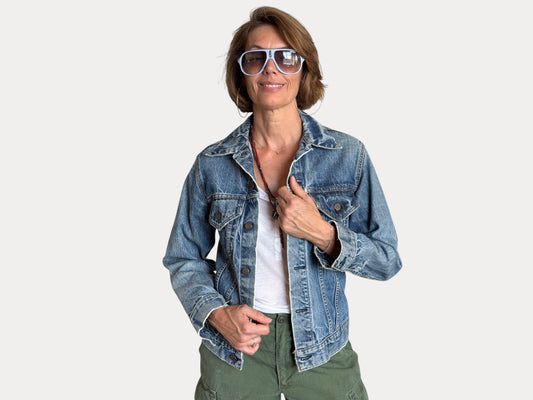 Size 36US / 46EU .Vintage 70s Levi’s Denim Jacket – 2 Pockets – Made in USA-AJ357 Studio-AJ357 Studio