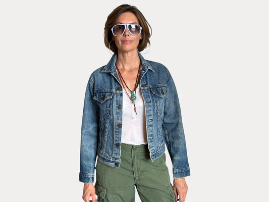 Size 18 Junior .Vintage 80s Levi’s Denim Jacket – 4 Pockets – Made in USA-AJ357 Studio-AJ357 Studio