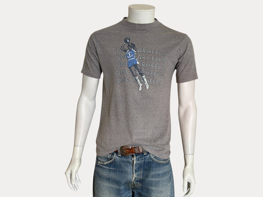 Vintage 80s UNC TarHeels basketball t-shirt – retro graphic print . Made in USA- Large-AJ357 Studio-AJ357 Studio