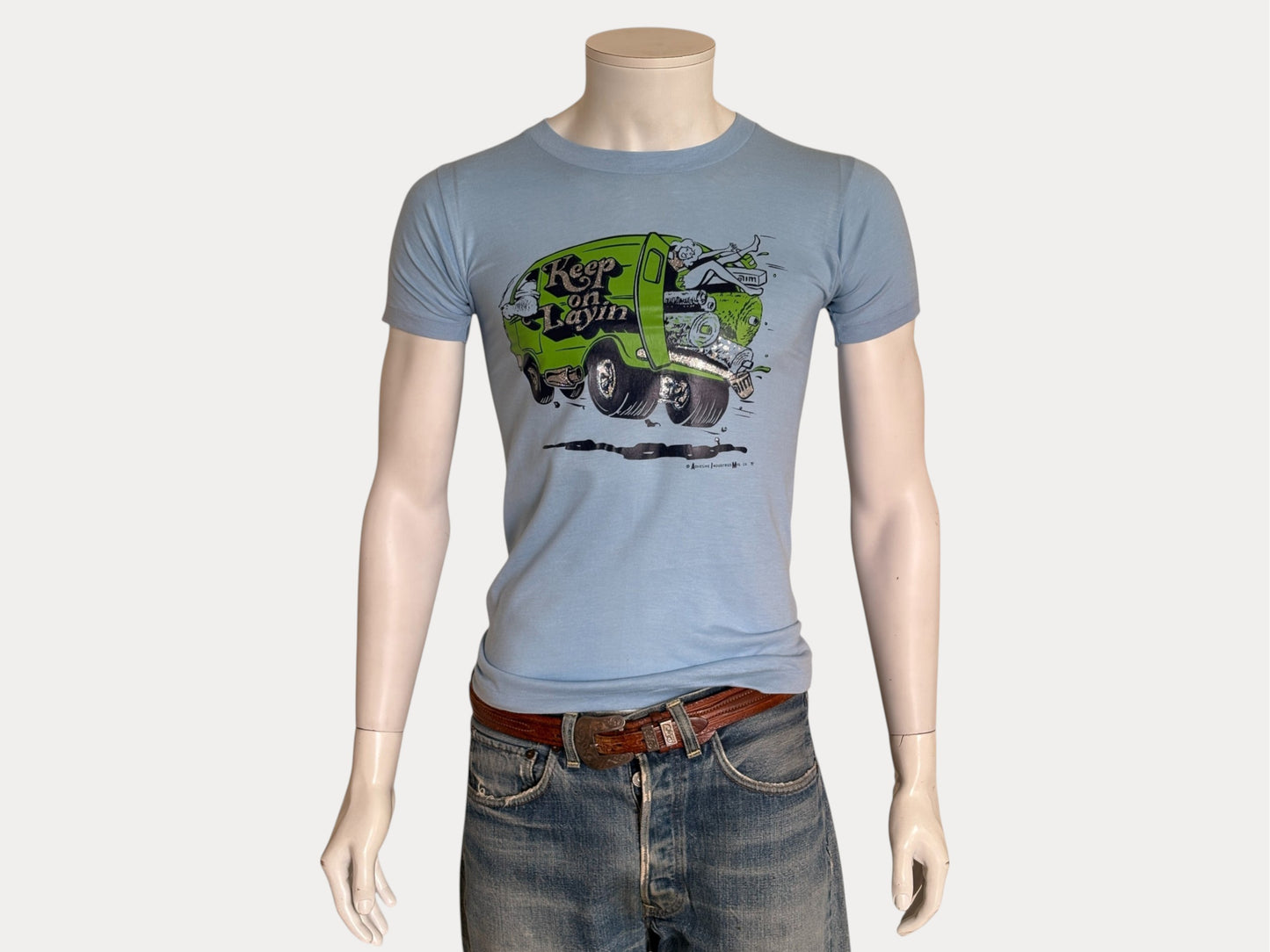 Vintage 1978 ‘Keep on Layin’ tee – wild 70s van graphic with cheeky carpet installer humor. Small-AJ357 Studio-AJ357 Studio