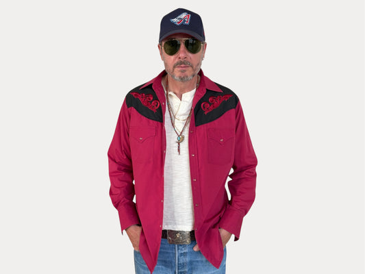 Size M. Authentic 70’s embroidered shirt Western Shirt-AJ357 Studio-AJ357 Studio