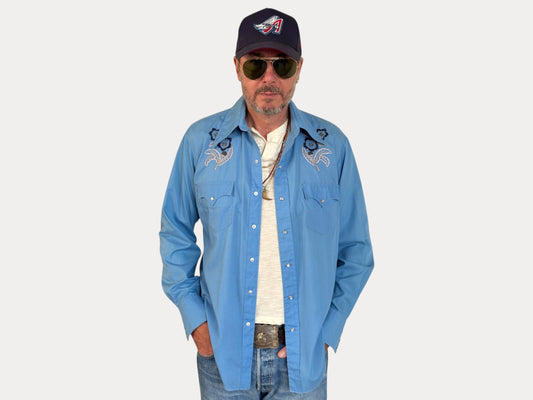 Size M. Authentic 70’s Vintage embroidered Western Shirt-AJ357 Studio-AJ357 Studio