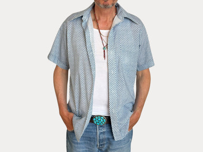 Size M. Vintage 70’s Patterned Shirt – Bold Print – Festival / Boho Retro Style-AJ357 Studio-AJ357 Studio