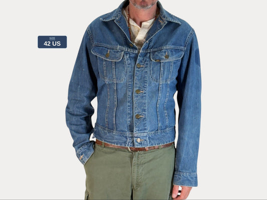 Size 42US Long/ 52EU Long. Vintage 1970s Lee Denim Jacket – 2 Chest Pockets