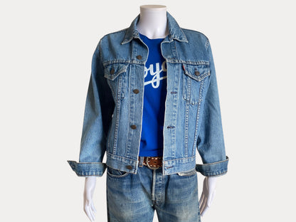Size 36US / 46EU .Vintage Levis 2 pockets jacket Made in Canada-AJ357 Studio-AJ357 Studio