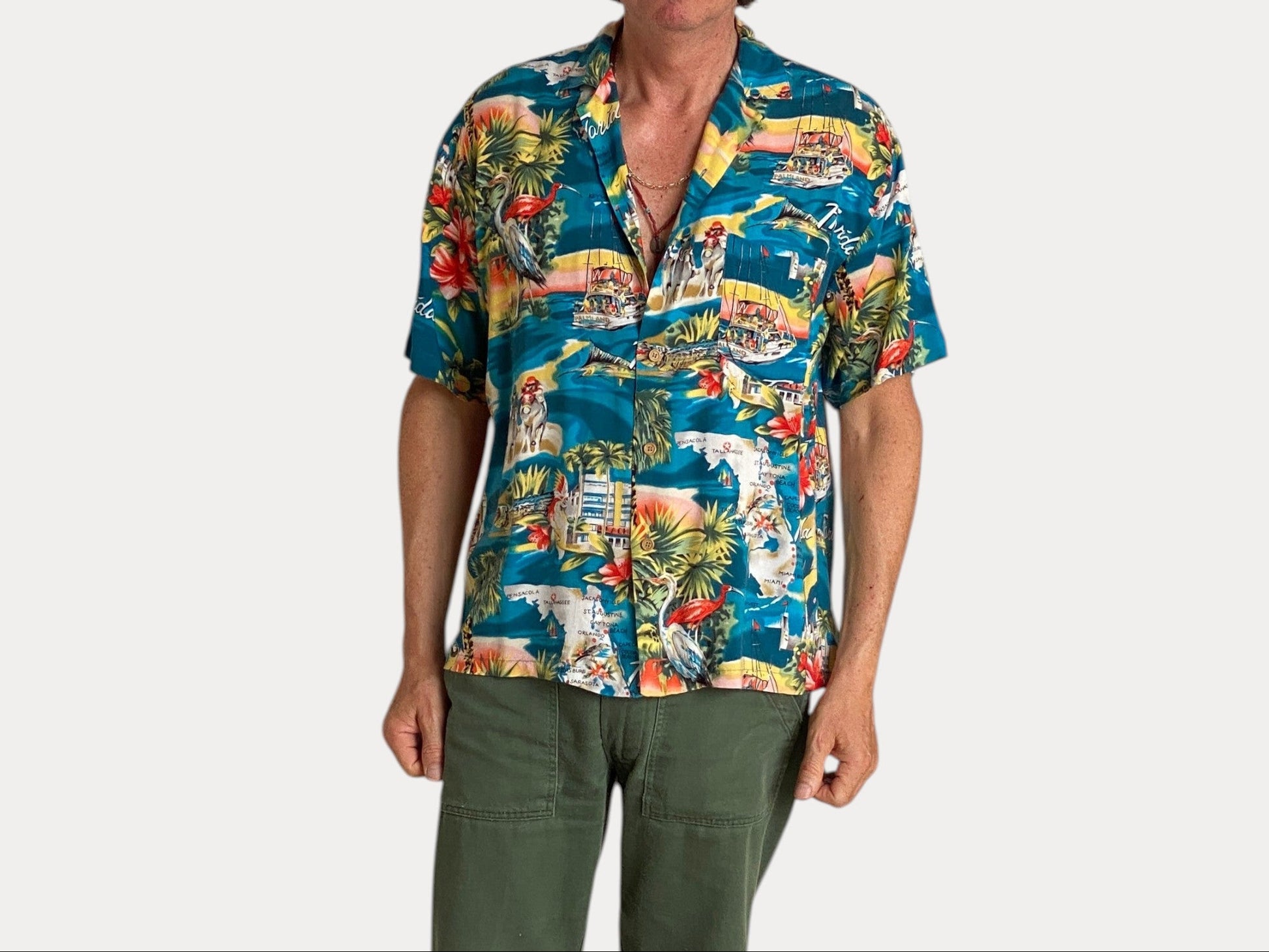 Size Medium. Vintage 90s Hawaiian shirt-AJ357 Studio-AJ357 Studio
