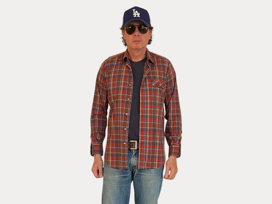 Small Vintage 80’s Levi's Plaid Shirt | Made in USA | Classic Retro Style | USA Vintage BCN-AJ357 Studio-AJ357 Studio