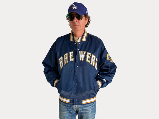 Size Large . 80s Vintage starter Brewers jacket-AJ357 Studio-AJ357 Studio