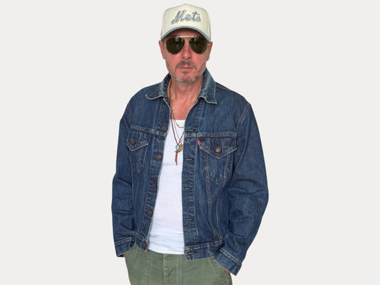 Size 42US / 52EU. Vintage 70s 2 pocket Levi’s Denim Jacket 70505 – Double Stitch, Made in USA-AJ357 Studio-AJ357 Studio