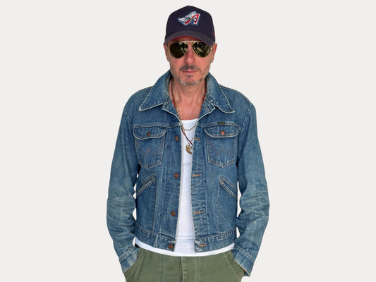 Size 42US / 52EU Authentic 80s Wrangler denim jacket -4 pockets- Made in the USA-AJ357 Studio-AJ357 Studio