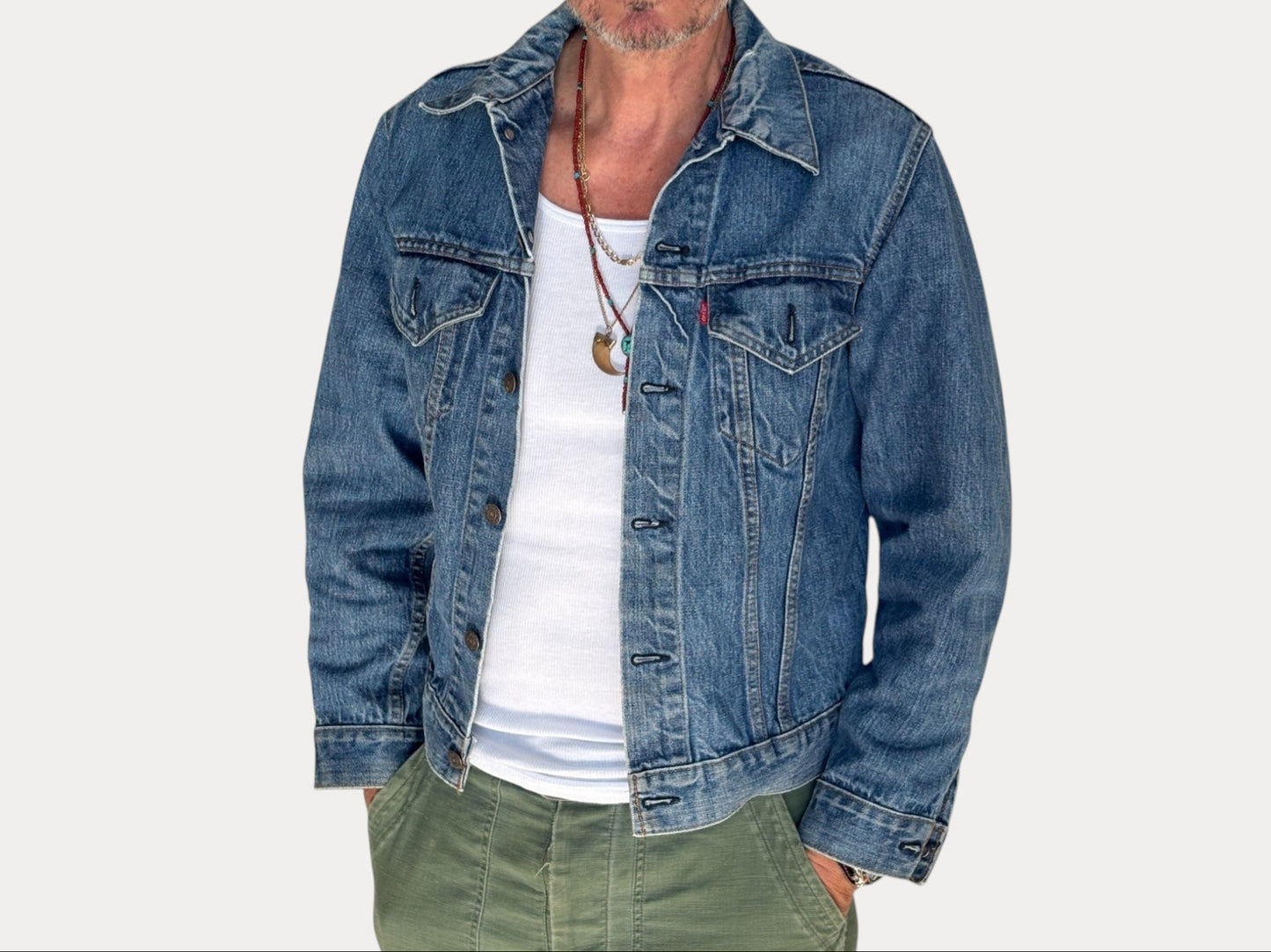 Size 40US Short / 50EU. Vintage Early 70s 2 pocket Levi’s Denim Jacket 70505 – Single Stitch, Made in USA-AJ357 Studio-AJ357 Studio