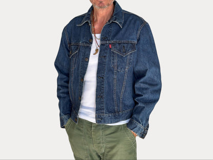 Size 46US / 56EU. Vintage Early 70s 2 pocket Levi’s Denim Jacket 70505 –Single Stitch, Made in USA-AJ357 Studio-AJ357 Studio