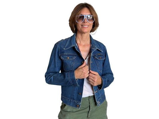 Vintage 70s Wrangler Denim Jacket | 4-Pocket Western Workwear Style | Made in USA | Classic Blue Jean Jacket | Size 36US/46EU | AJ357 Studio