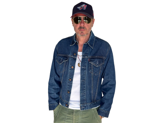 Size 40US / 50EU. Vintage Early 70s 2 pocket Levi’s Denim Jacket 70505 – Single Stitch, Made in MACAU - USA Vintage Bcn