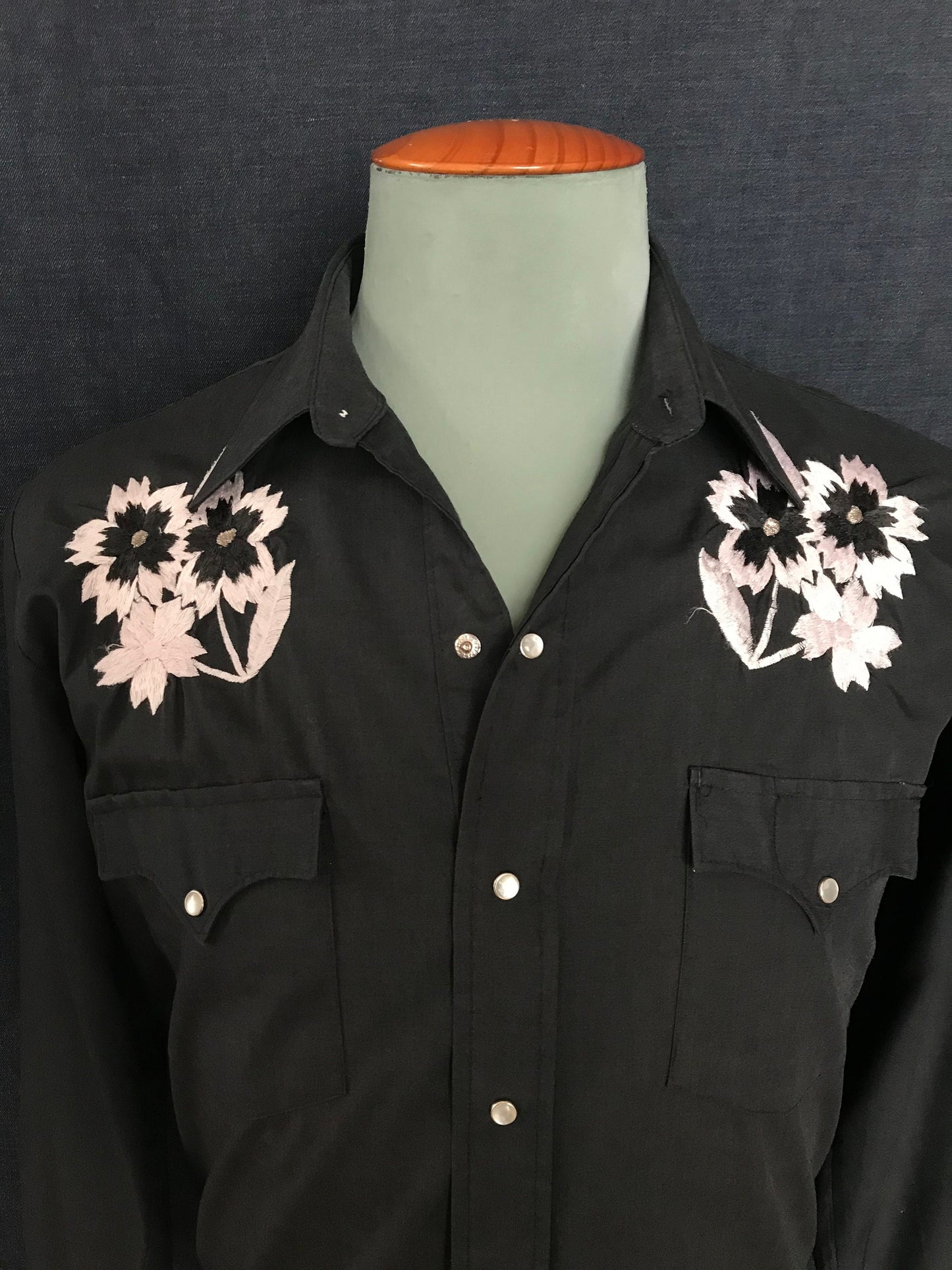 Size Large Vintage 70s Floral Embroidered Western Shirt by Chute#1 | Retro Cowboy Style