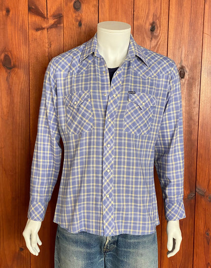 Size Medium. Vintage Wrangler 80s plaid western shirt.-AJ357 Studio