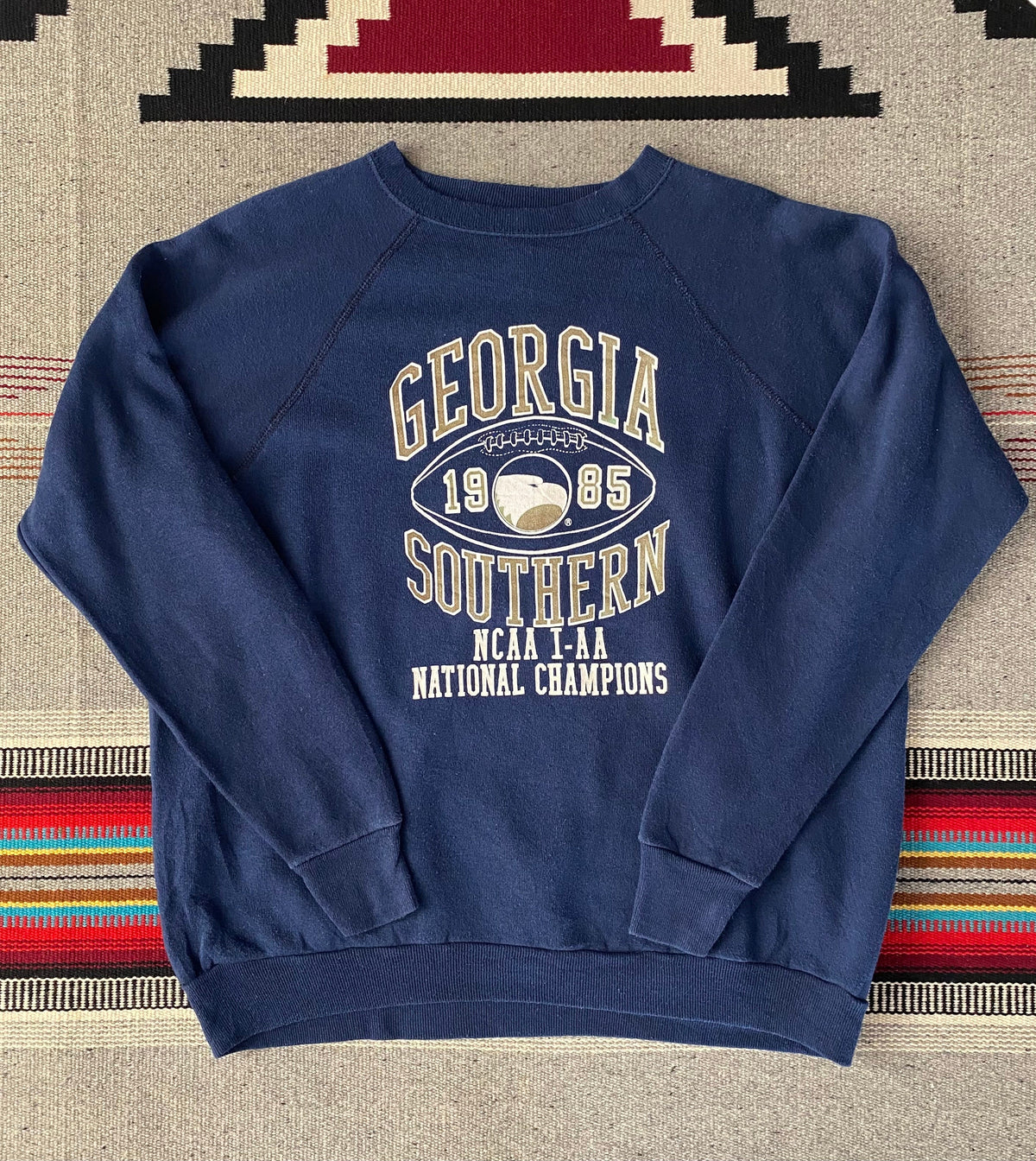 Size Med. Made In USA Vintage 80s sweatshirt Made by Velva Sheen.-AJ357 Studio