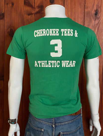 Basket Ball Vintage 80s t shirt 50/50 Made In USA by Russell. Size S-AJ357 Studio