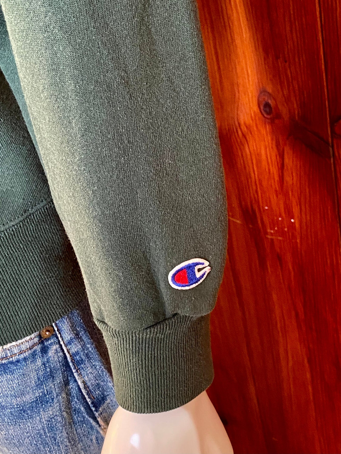 Size S. Made In USA 90s Vintage Champion sweatshirt Savannah