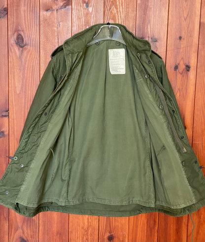 Small Long. Authentic 1982 US army M-65 field jacket-AJ357 Studio