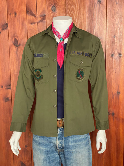 Small. Authentic vintage military 80s utility shirt OG 507 poly/cotton-AJ357 Studio