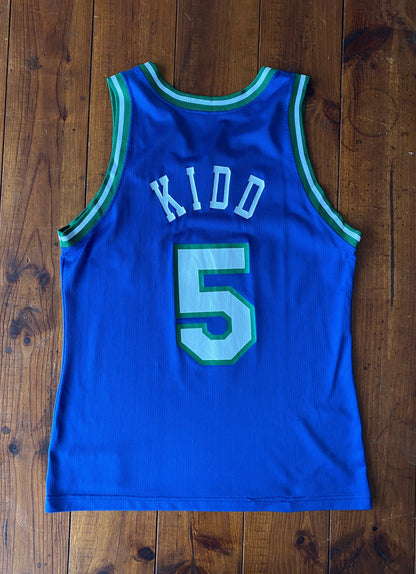 Size 40. VTG 90s NBA Champion Dallas #5 Kidd jersey Made In USA-AJ357 Studio
