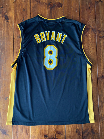 Size XXL. Kobe Bryant #8 Vintage Lakers Jersey by reebok-AJ357 Studio