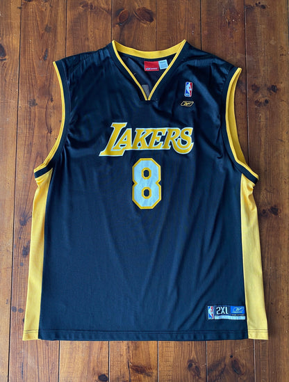 Size XXL. Kobe Bryant #8 Vintage Lakers Jersey by reebok-AJ357 Studio