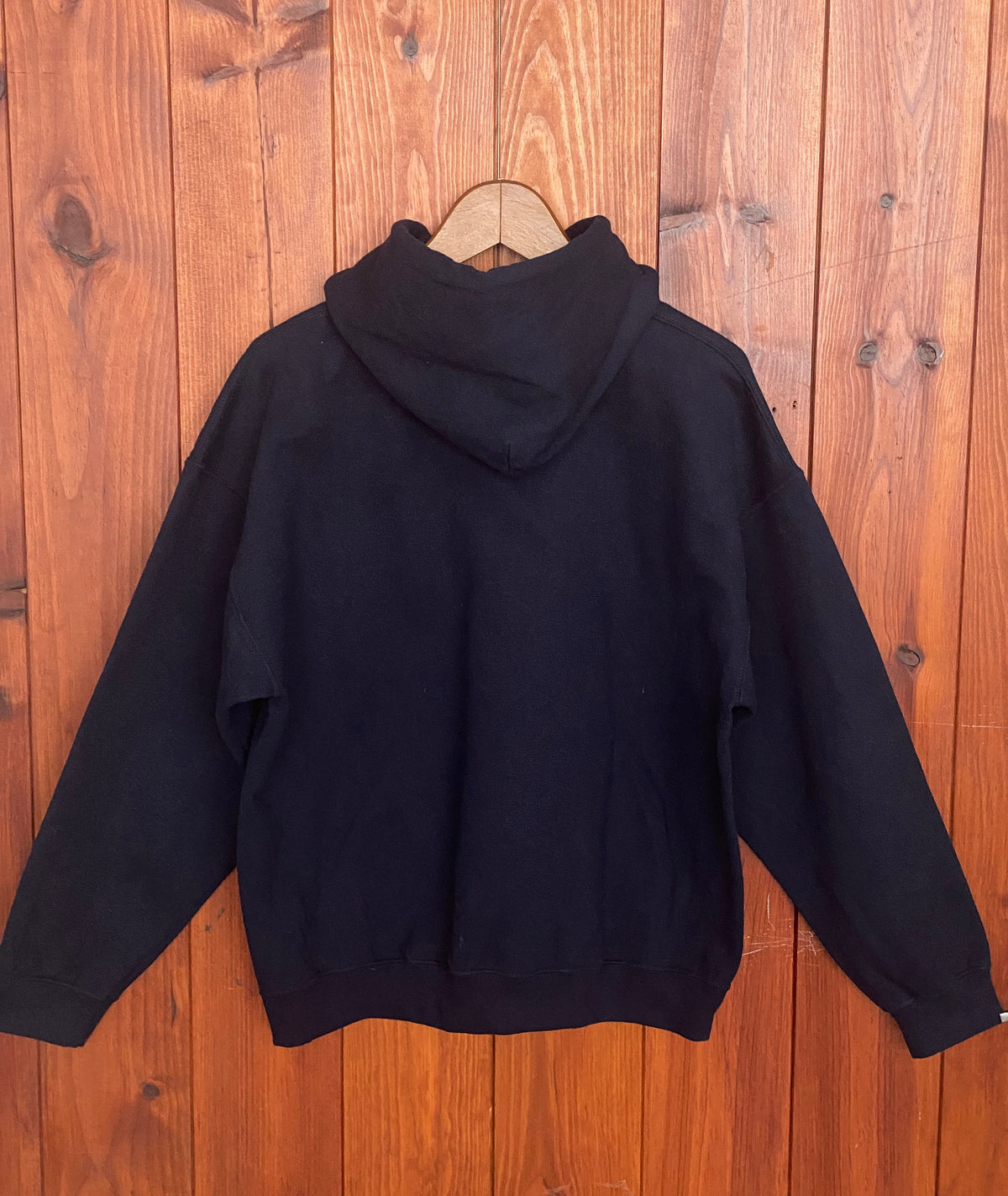 Vintage Hawks Hooded Sweatshirt - Size Large | Gildan Craftsmanship-AJ357 Studio
