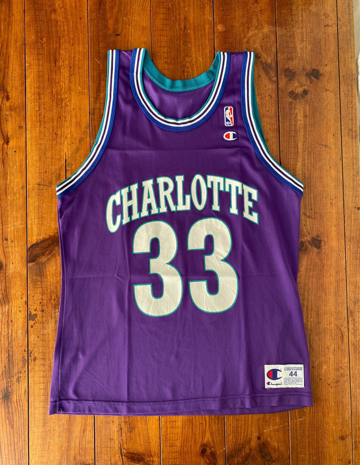 Size 44 Vintage 90s Champion A. Mourning #33 Charlotte Hornets NBA Jersey Made In USA-AJ357 Studio