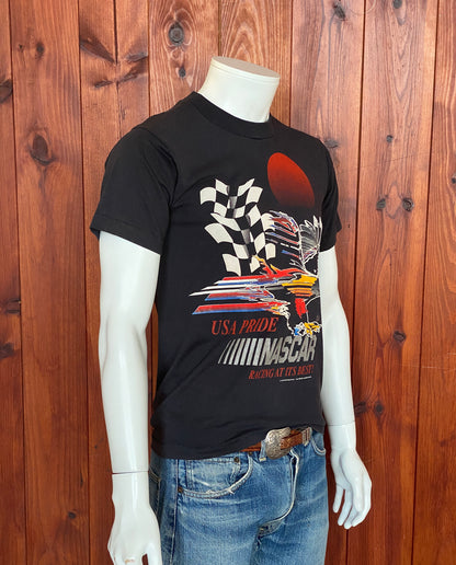 Med. Nascar vintage 80s t shirt Made In USA-AJ357 Studio