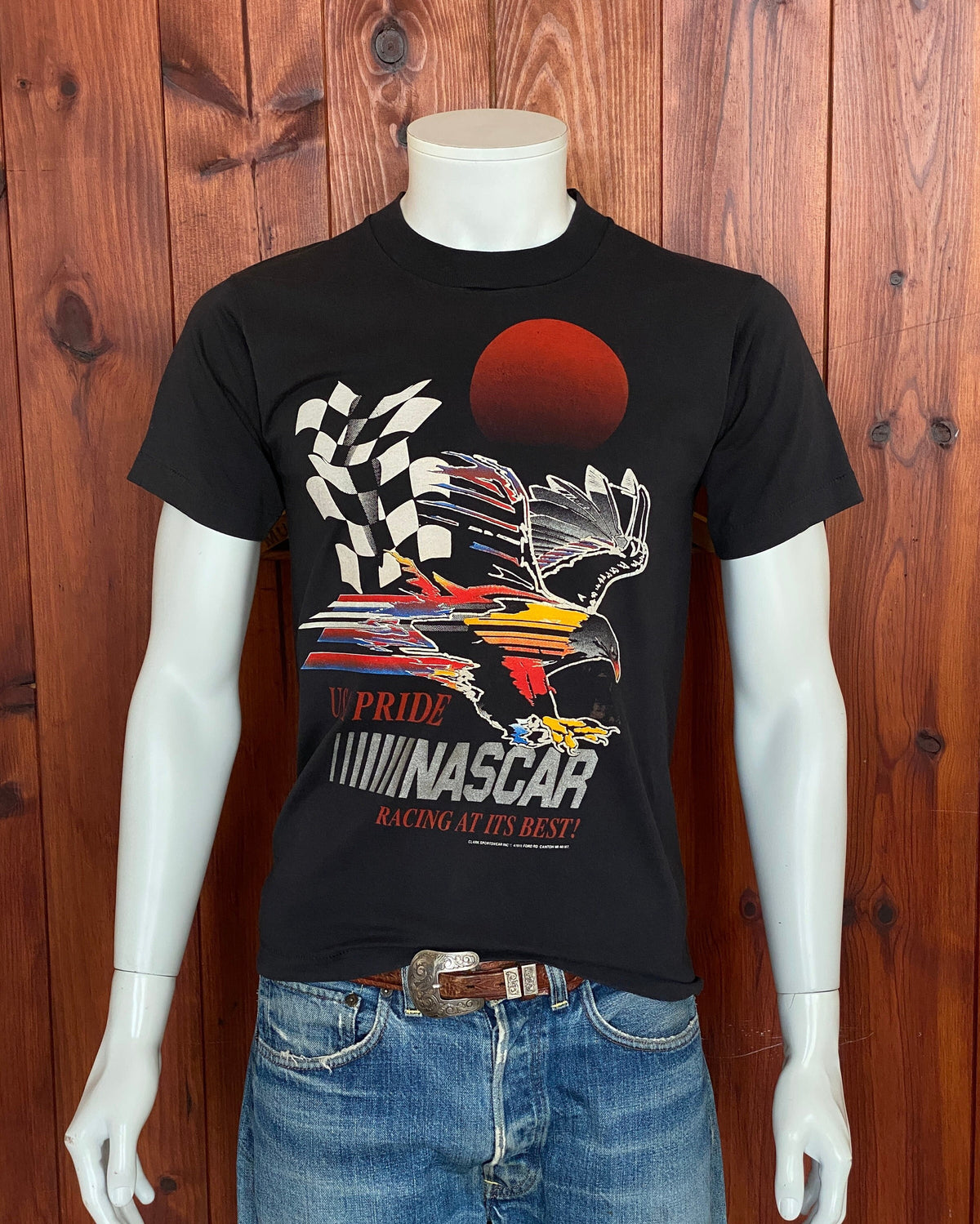 Med. Nascar vintage 80s t shirt Made In USA-AJ357 Studio