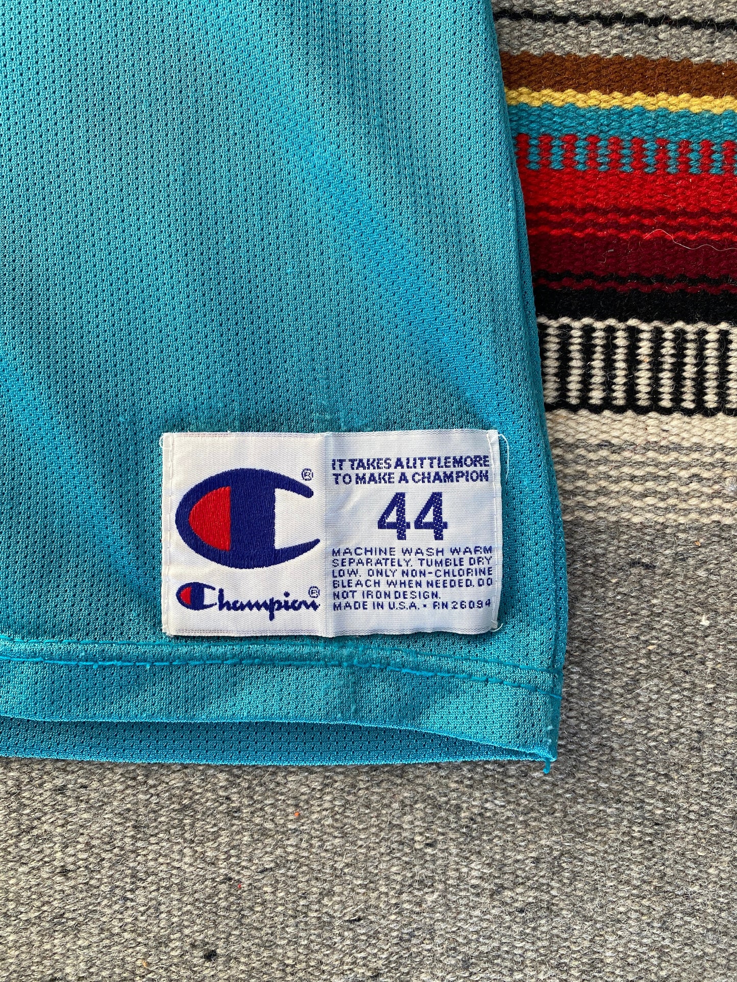 Size 44. Champion NBA Johnson #2 Jersey Charlotte Hornets. Made In USA-AJ357 Studio