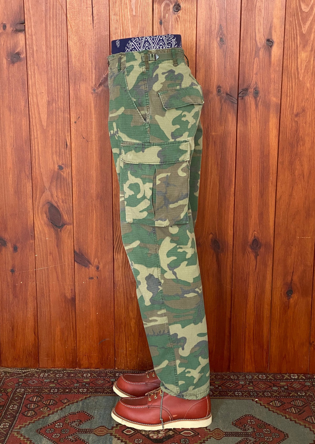 Small long. Authentic US Army 1977 camouflage jungle pants.-AJ357 Studio