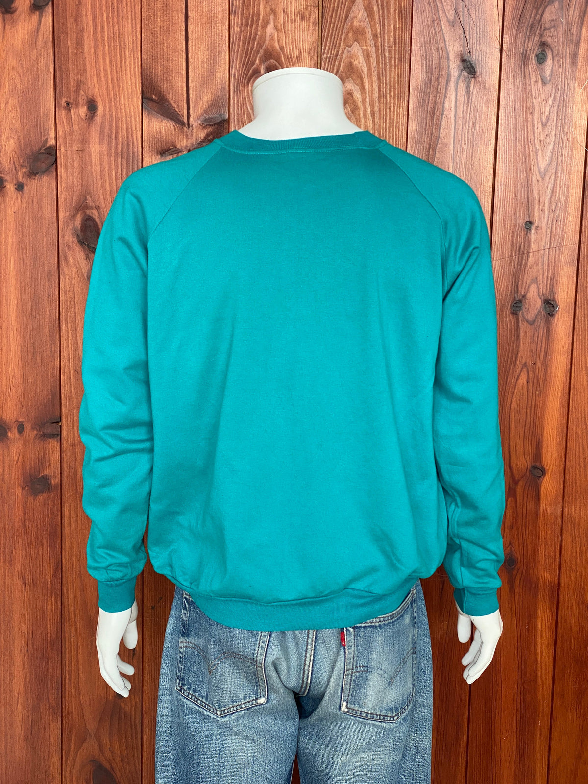 Medium. 80s Vintage Hornets sweatshirt Made In USA-AJ357 Studio