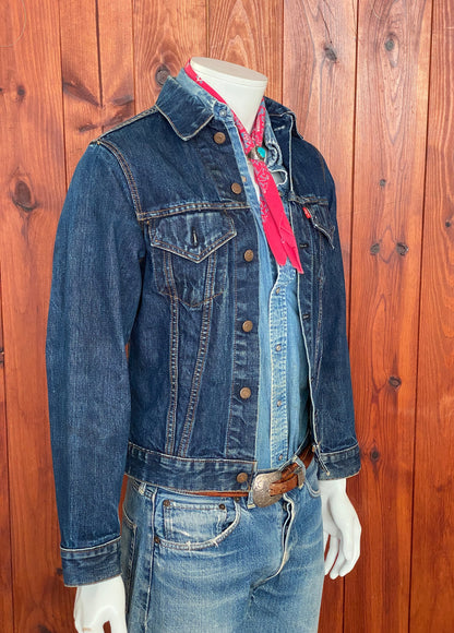 Small. Vintage 60s LEVIS Big E trucker Jacket Made in USA.-AJ357 Studio