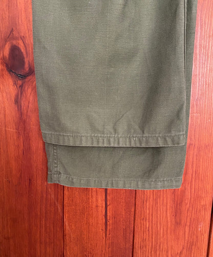 Size Med. Authentic 60s Vietnam war era OG-107 fatigue pants-AJ357 Studio