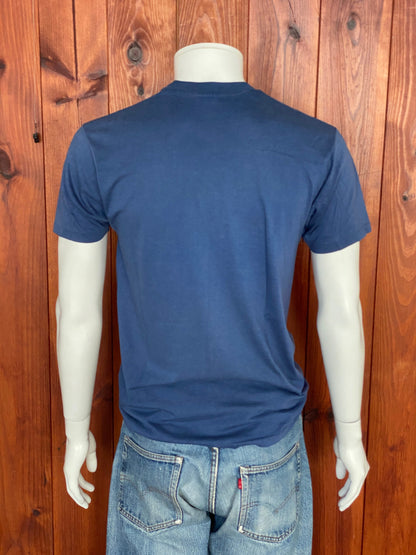 Large. Vintage 50/50 cotton 1983 t shirt Made In USA-AJ357 Studio