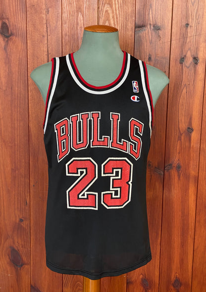Vintage 90s Chicago Bulls Michael Jordan #23 NBA Jersey - Size 44-AJ357 Studio