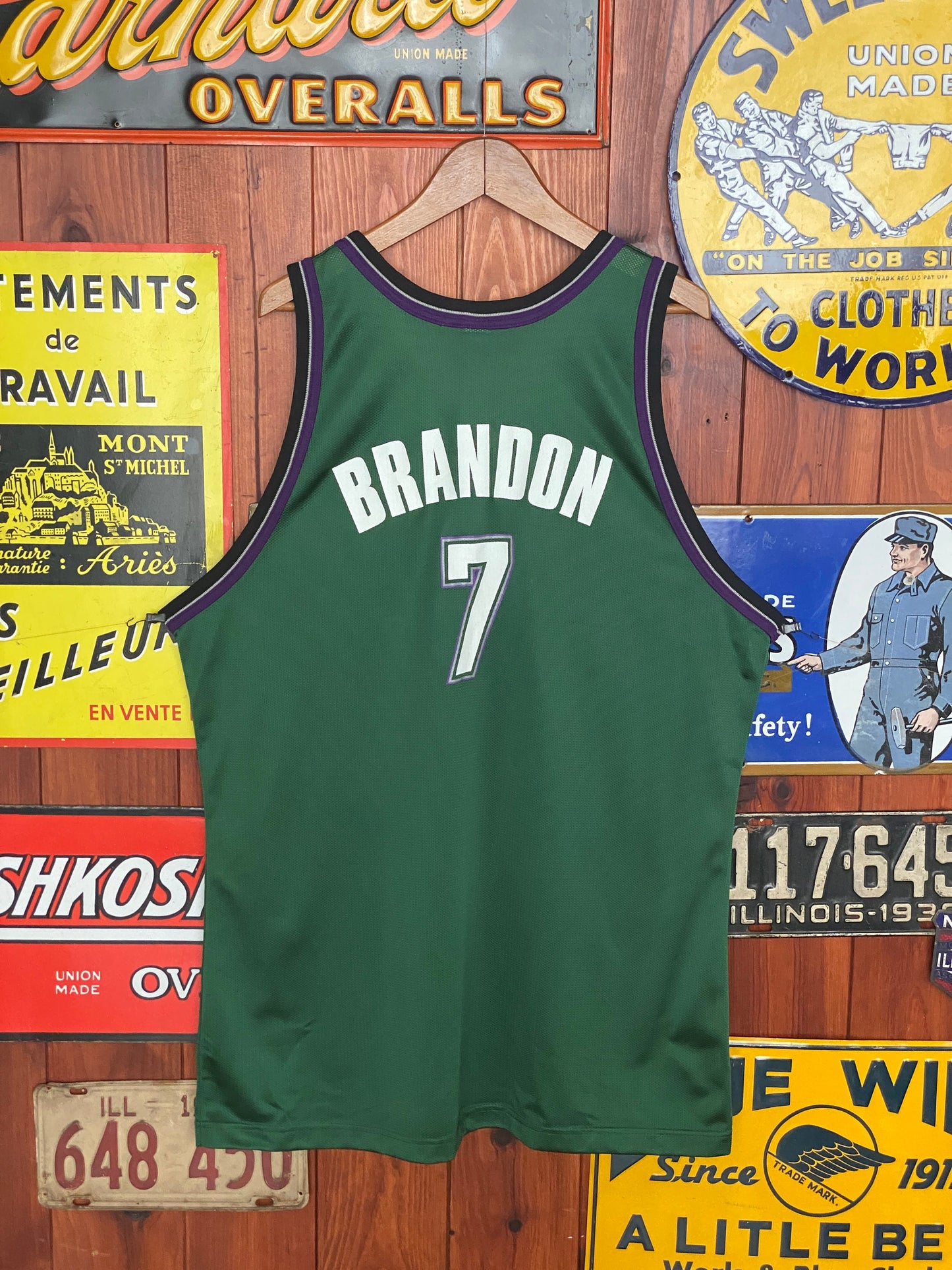 Vintage Bucks NBA #7 Brandon Champion Jersey - Size 52 | Classic Basketball Memorabilia